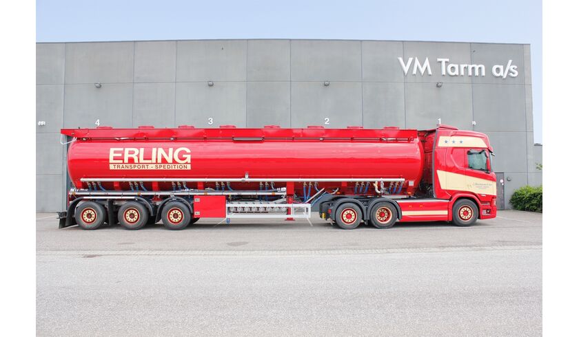 E. Christensen & Søn – 58,000-litre feed tank semi-trailer