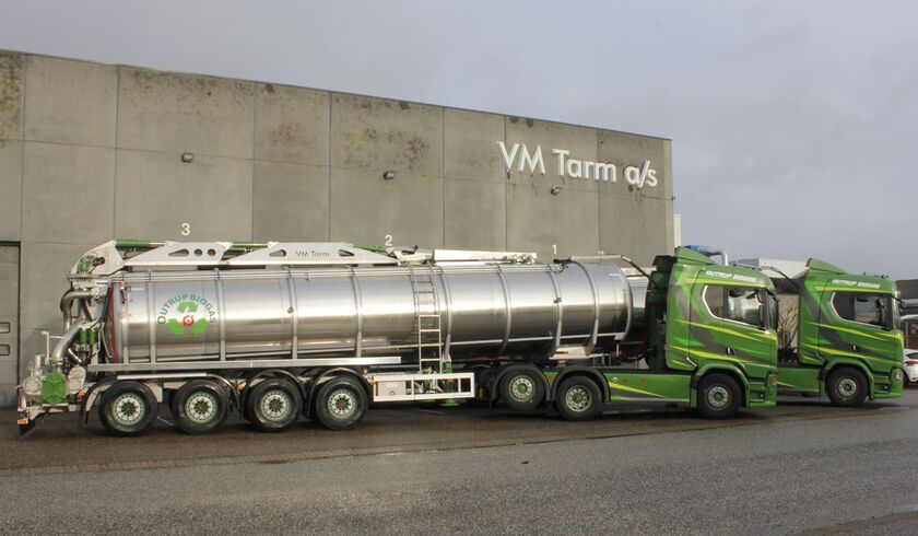 18695_-18696_outrup_biogas_2_stk-_39-000_liter_gyl_20939.jpg