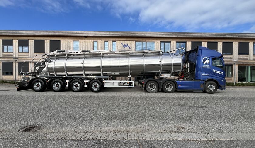 18797-lappalainen-liikenne-oy-40-000-liter-gylletank-semitrailer.jpg