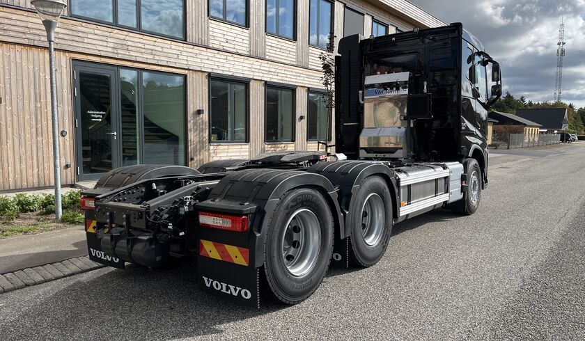 Mats Areskoug - Tractor Unit Construction